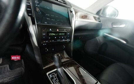Toyota Camry, 2017 год, 2 650 000 рублей, 14 фотография