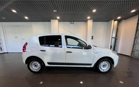 Renault Sandero I, 2013 год, 470 000 рублей, 2 фотография