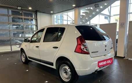 Renault Sandero I, 2013 год, 470 000 рублей, 5 фотография