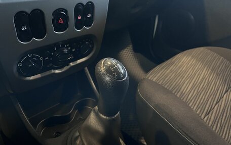 Renault Sandero I, 2013 год, 470 000 рублей, 28 фотография