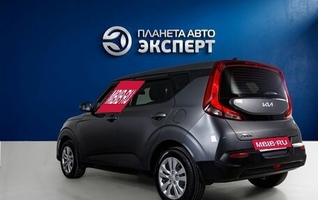 KIA Soul III, 2022 год, 1 930 000 рублей, 6 фотография