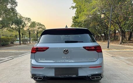 Volkswagen Golf VIII, 2021 год, 1 610 000 рублей, 4 фотография