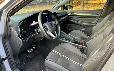 Volkswagen Golf VIII, 2021 год, 1 610 000 рублей, 6 фотография
