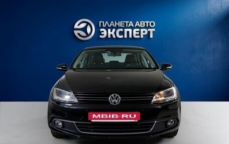 Volkswagen Jetta VI, 2013 год, 750 000 рублей, 2 фотография