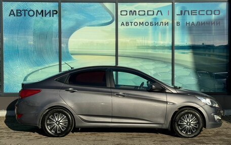 Hyundai Solaris II рестайлинг, 2015 год, 990 000 рублей, 4 фотография