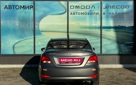 Hyundai Solaris II рестайлинг, 2015 год, 990 000 рублей, 6 фотография