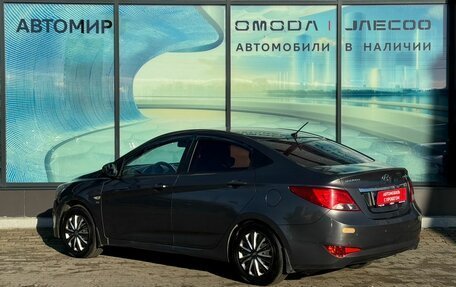 Hyundai Solaris II рестайлинг, 2015 год, 990 000 рублей, 7 фотография