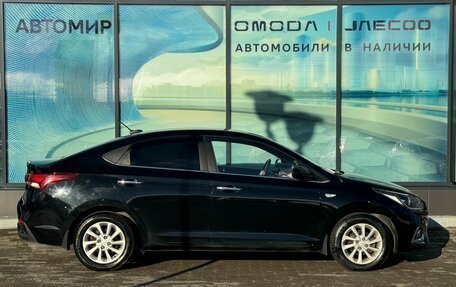 Hyundai Solaris II рестайлинг, 2017 год, 1 205 000 рублей, 3 фотография