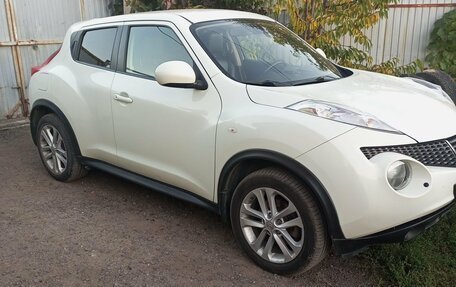 Nissan Juke II, 2011 год, 1 190 000 рублей, 2 фотография