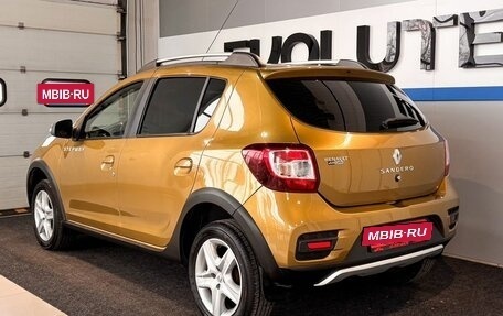 Renault Sandero II рестайлинг, 2017 год, 899 000 рублей, 5 фотография
