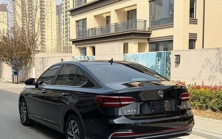 Volkswagen Lavida, 2023 год, 1 130 000 рублей, 3 фотография