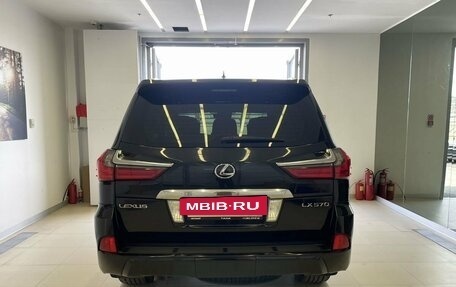 Lexus LX III, 2017 год, 6 800 000 рублей, 5 фотография
