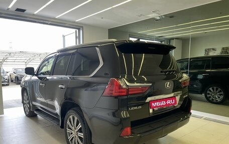 Lexus LX III, 2017 год, 6 800 000 рублей, 6 фотография
