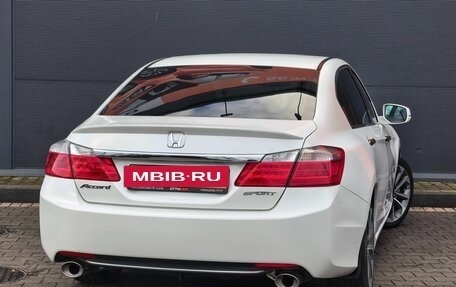 Honda Accord IX рестайлинг, 2013 год, 1 400 000 рублей, 4 фотография