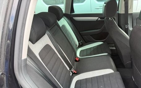 Volkswagen Passat B8 рестайлинг, 2015 год, 936 911 рублей, 12 фотография