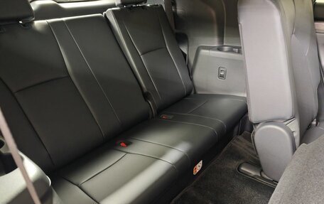 Toyota Highlander, 2026 год, 5 980 000 рублей, 21 фотография