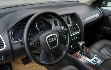 Audi Q7, 2010 год, 1 350 000 рублей, 11 фотография