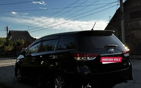 Toyota Wish II, 2012 год, 1 050 000 рублей, 3 фотография