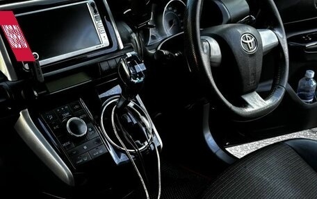 Toyota Wish II, 2012 год, 1 050 000 рублей, 14 фотография