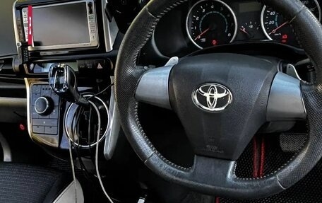 Toyota Wish II, 2012 год, 1 050 000 рублей, 15 фотография