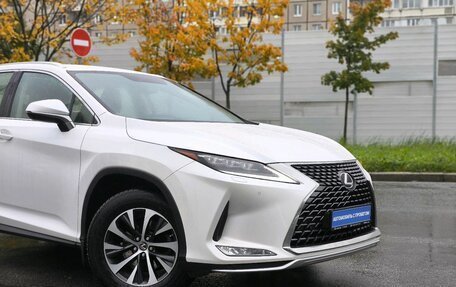 Lexus RX IV рестайлинг, 2021 год, 4 650 000 рублей, 3 фотография