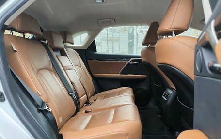 Lexus RX IV рестайлинг, 2021 год, 4 650 000 рублей, 12 фотография