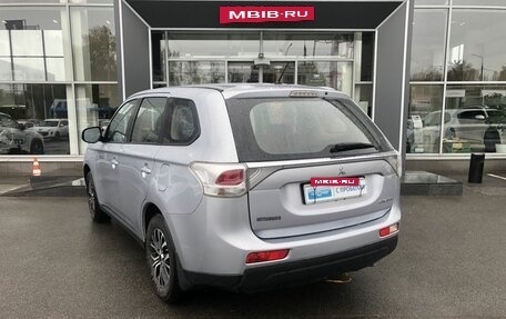 Mitsubishi Outlander III рестайлинг 3, 2012 год, 1 149 000 рублей, 7 фотография