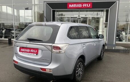 Mitsubishi Outlander III рестайлинг 3, 2012 год, 1 149 000 рублей, 5 фотография
