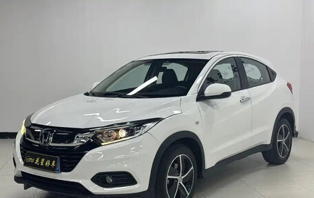 Honda Vezel, 2022 год, 1 450 000 рублей, 1 фотография