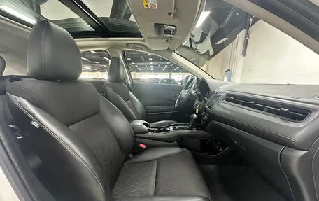 Honda Vezel, 2022 год, 1 450 000 рублей, 8 фотография