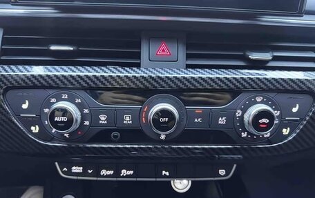 Audi A4, 2022 год, 2 650 000 рублей, 10 фотография