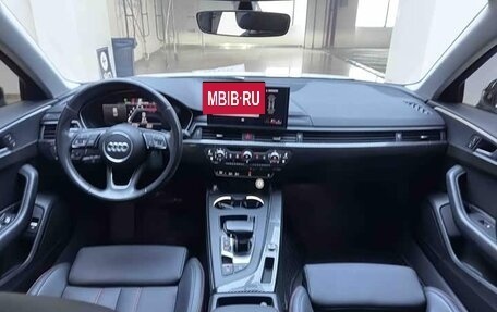 Audi A4, 2022 год, 2 650 000 рублей, 14 фотография