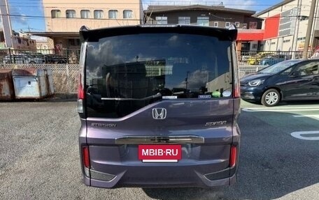 Honda Stepwgn IV, 2021 год, 2 035 000 рублей, 5 фотография