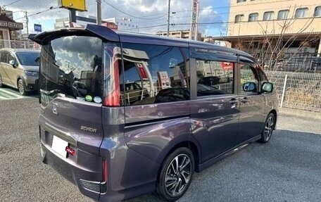 Honda Stepwgn IV, 2021 год, 2 035 000 рублей, 4 фотография