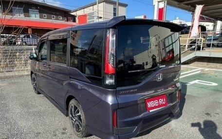 Honda Stepwgn IV, 2021 год, 2 035 000 рублей, 6 фотография