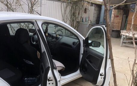 Ford Fiesta, 2007 год, 385 000 рублей, 5 фотография