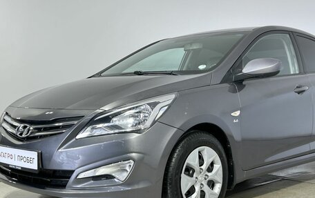 Hyundai Solaris II рестайлинг, 2016 год, 1 000 000 рублей, 12 фотография