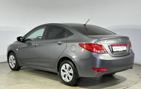 Hyundai Solaris II рестайлинг, 2016 год, 1 000 000 рублей, 10 фотография