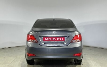 Hyundai Solaris II рестайлинг, 2016 год, 1 000 000 рублей, 8 фотография