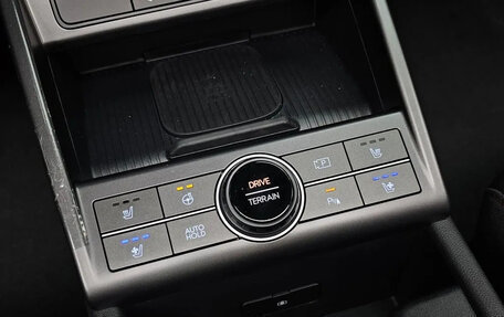 Hyundai Kona, 2023 год, 2 000 000 рублей, 14 фотография
