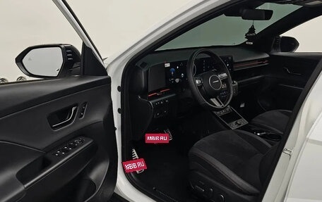 Hyundai Kona, 2023 год, 2 000 000 рублей, 7 фотография