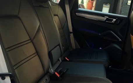Porsche Cayenne III, 2023 год, 15 300 000 рублей, 17 фотография