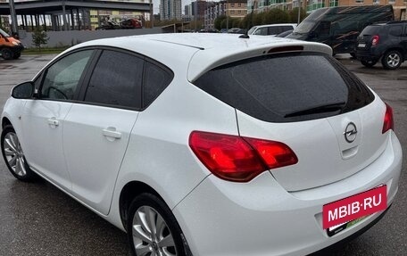 Opel Astra J, 2011 год, 570 000 рублей, 4 фотография