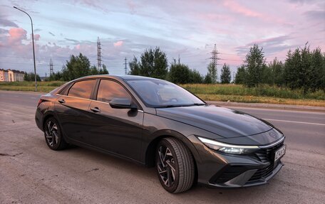 Hyundai Elantra, 2023 год, 1 760 000 рублей, 11 фотография