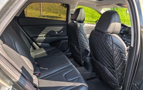 Hyundai Elantra, 2023 год, 1 760 000 рублей, 25 фотография