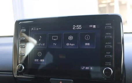 Toyota Yaris, 2022 год, 1 490 007 рублей, 20 фотография