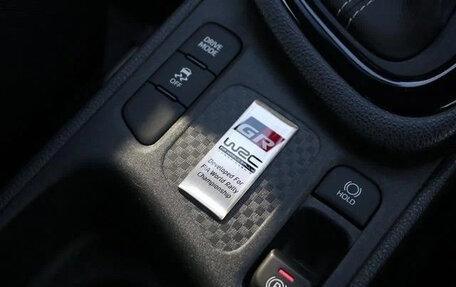 Toyota Yaris, 2022 год, 1 490 007 рублей, 18 фотография