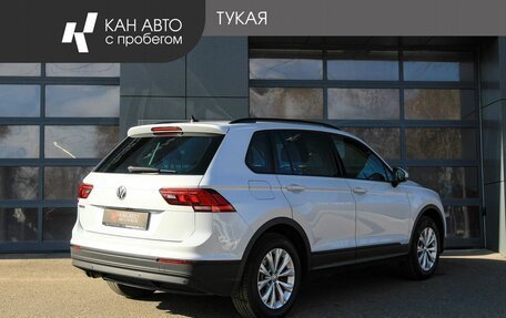 Volkswagen Tiguan II, 2019 год, 2 296 000 рублей, 3 фотография