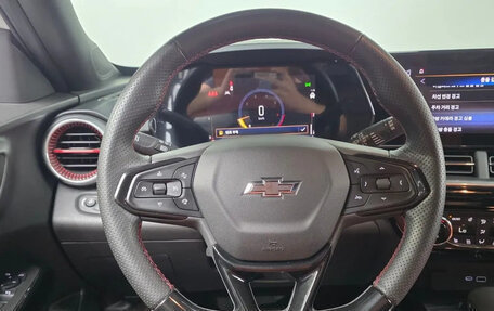 Chevrolet Trax, 2023 год, 1 600 000 рублей, 10 фотография