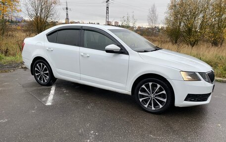 Skoda Octavia, 2017 год, 895 000 рублей, 2 фотография
